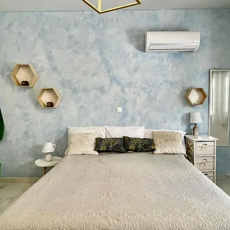 Апартаменти The Sky Yard Eclectic