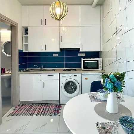 The Sky Yard Eclectic Appartement