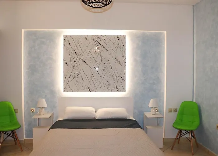 Apartment The Sky Yard Eclectic Rhodes City